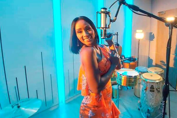 Alicia Banquez  y The Gipsy anuncian estreno mundial  de su nuevo videoclip