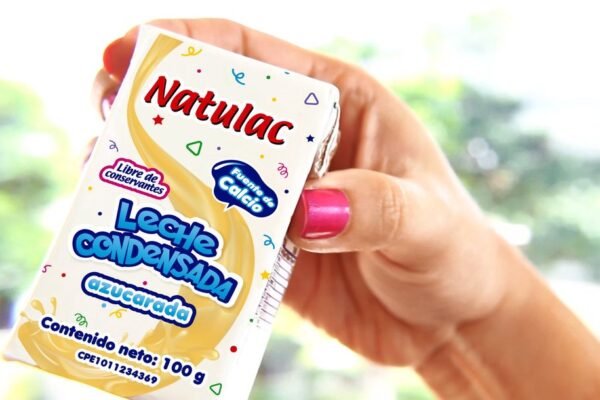 Tetra pak® de 100 gramos. La leche condensada Natulac vuelve al mercado con nueva imagen