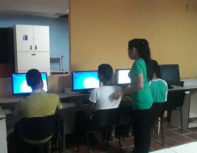 A través del programa “Ayudar es Sencillo”, clientes de EPA apoyarán talleres en oriente del país