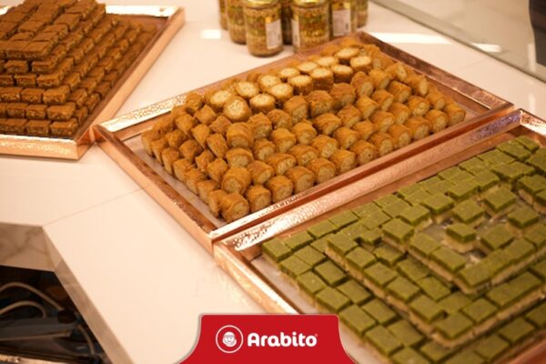Arabito estrena su nuevo espacio de Dulcería,  aceitunas y frutos secos