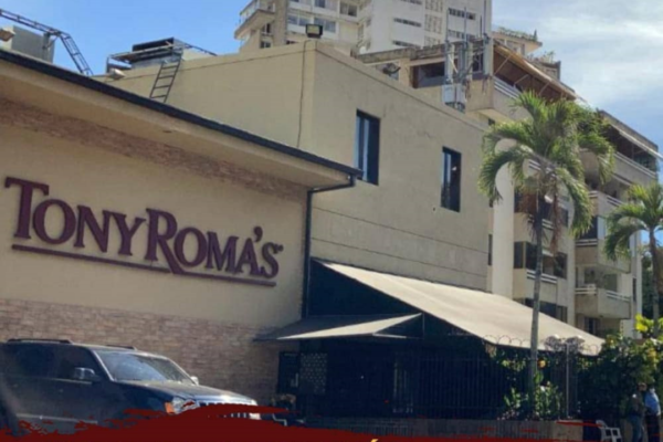 Tony Romas te espera con sus promociones y  delicioso sabor de siempre.