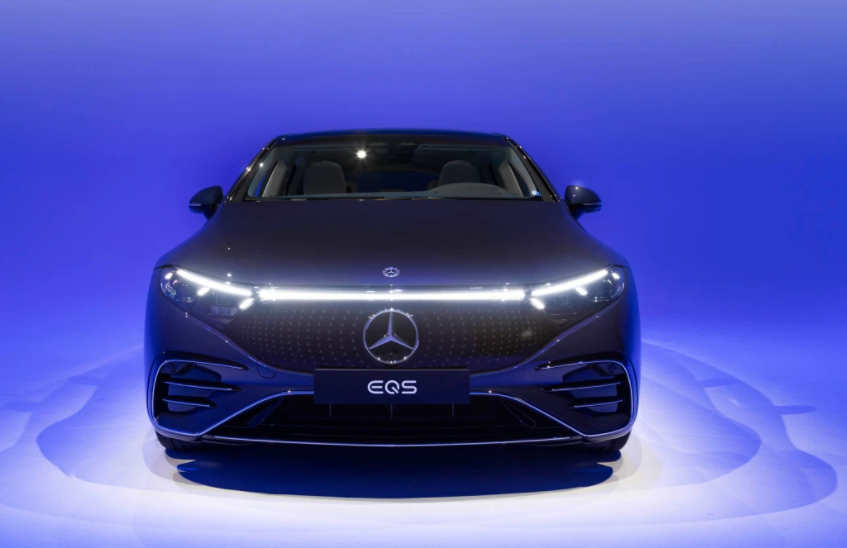 Toda la tecnología incorporada en el Mercedes-Benz EQS 2022