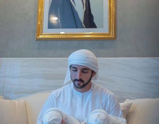Sheikh Hamdan, de los Emiratos Árabes Unidos, presenta al mundo a sus gemelos