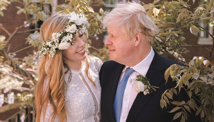 El primer ministro británico, Boris Johnson, y su prometida Carrie Symonds se casaron durante el fin de semana