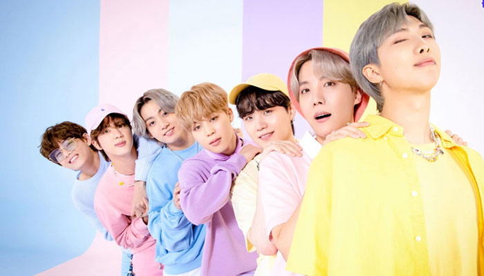 BTS presenta ‘Room Live’ en medio de las celebraciones  Festa 2021