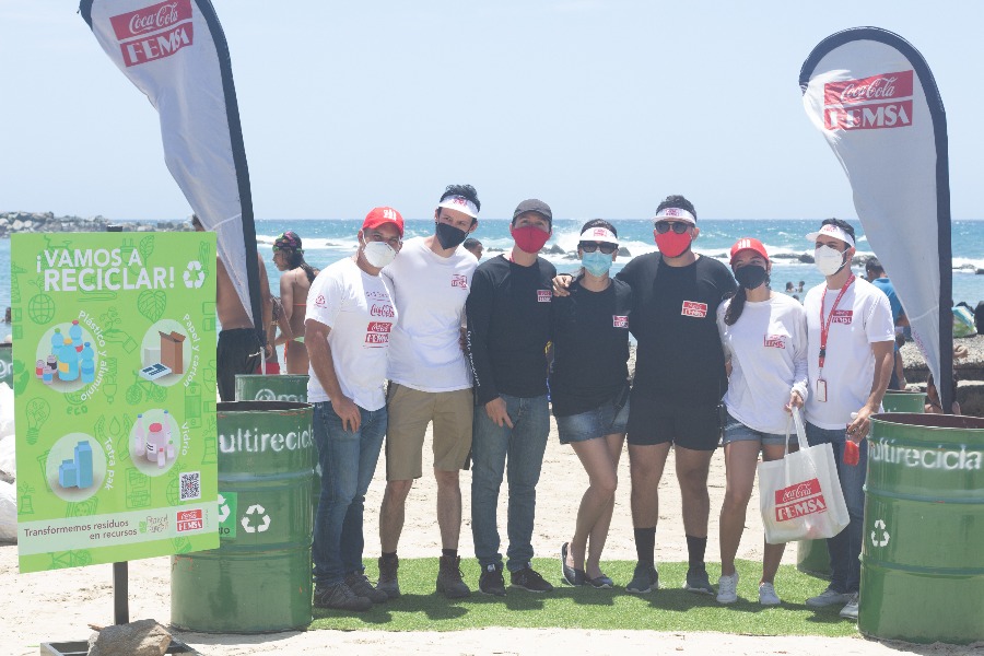 Red por el Planeta: Coca-Cola FEMSA Venezuela inaugura punto ecológico en Playa Los Cocos