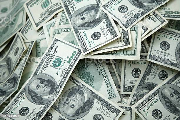 El salario mínimo en Venezuela, las fronteras de la informalidad