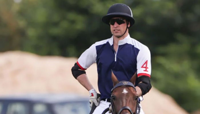 El príncipe William regresa al polo después de dos años