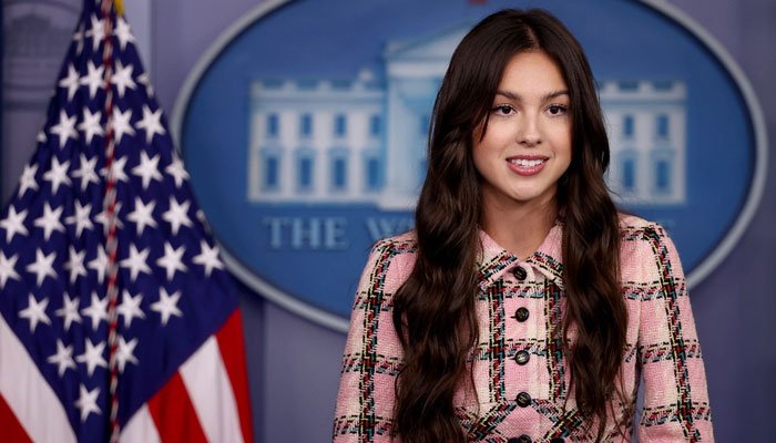 La estrella del pop Olivia Rodrigo impulsa la campaña de vacunación juvenil de Biden