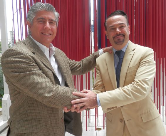 Ron Carúpano sigue conquistando nuevos territorios con su llegada a Francia