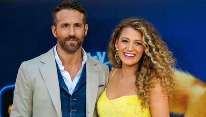 Ryan Reynolds dice que Blake Lively está detrás de algunos de sus proyectos en pantalla más exitosos