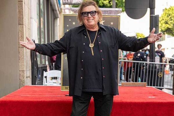 El cantante de »American Pie» Don McLean obtiene su estrella de Hollywood