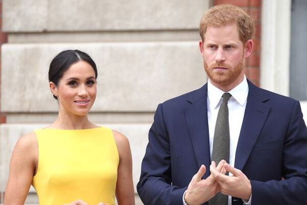 El príncipe Harry y Meghan Markle emiten una declaración sobre la crisis de Afganistán