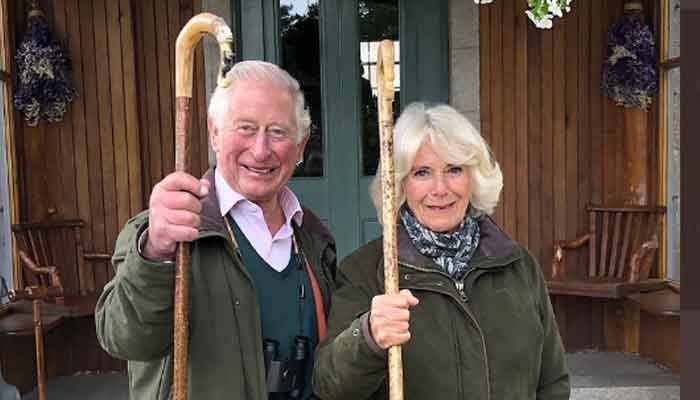 El príncipe Carlos y la duquesa Camilla revelan que la miel se cosecha en Clarence House