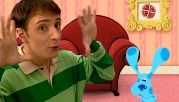 La estrella de ‘Blue’s Clues’ Steve Burns derrite corazones con un emotivo regreso: ‘Niños de los 90, estoy orgulloso de ustedes