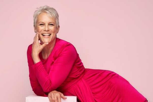 Festival de Cine de Venecia 2021: Jamie Lee Curtis feliz al recibir el Premio Honorífico León de Oro