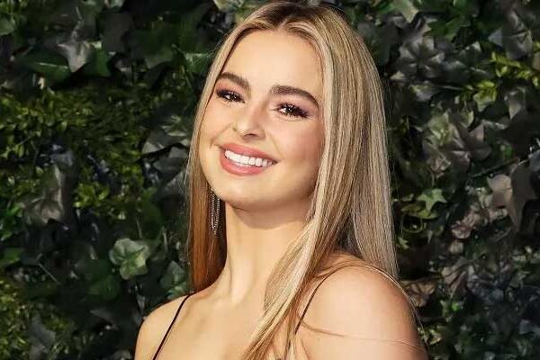 Addison Rae firma un acuerdo de películas múltiples con Netflix