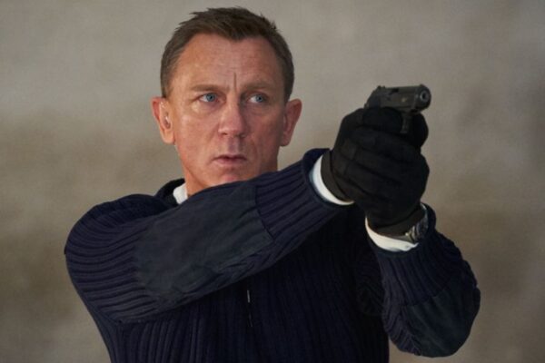 Daniel Craig nombrado Comandante honorario de la Royal Navy