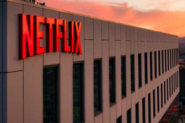 Netflix adquiere el primer estudio de videojuegos