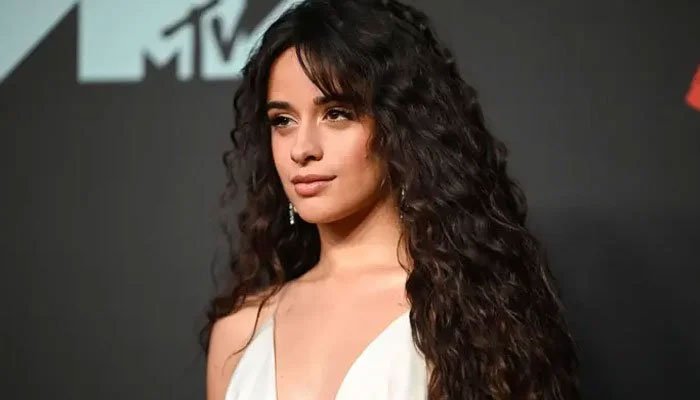 Camila Cabello aborda problemas para hacer amigos en Fifth Harmony