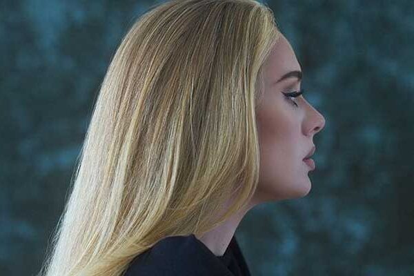Adele tendrá dos conciertos el próximo verano