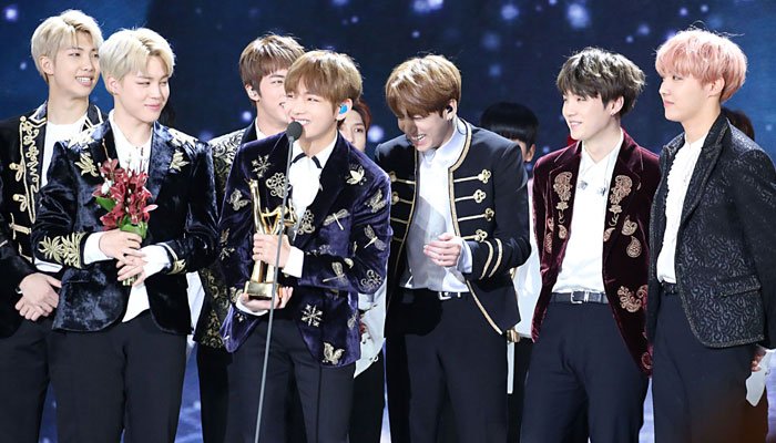 BTS nominado en tres categorías para los American Music Awards 2021