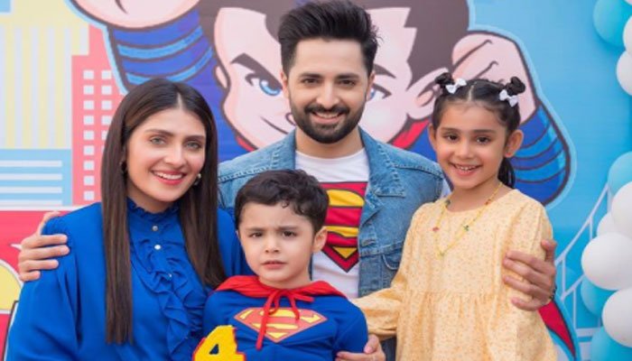 Ayeza Khan celebra el cumpleaños de su hijo Rayan con una fiesta temática de superman