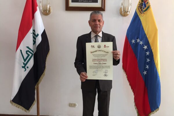 EL EMBAJADOR DR. KASIM ASKER HASAN RECIBE CERTIFICADO DE ESTUDIOS POSTDOCTORALES EN  GESTIÓN DE INVESTIGACIÓN Y DESARROLLO