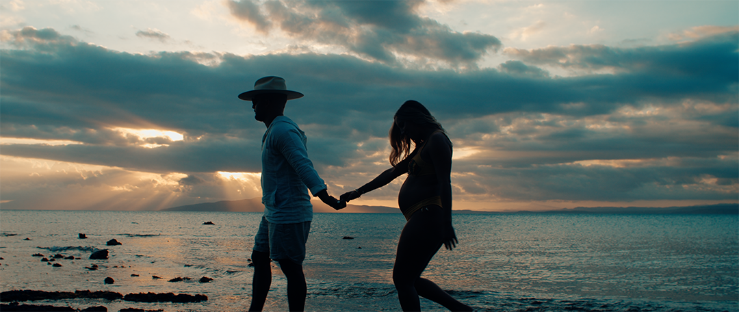 Oriana Lucas y Gabriel Pagan dedican emotiva canción a Río