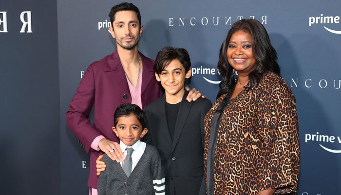Riz Ahmed promueve a diseñador paquistaní durante el estreno de ‘Encounter’ en Los Ángeles