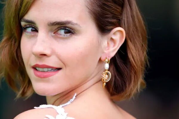 Emma Watson se une al elenco de Hogwarts en el tráiler de la reunión