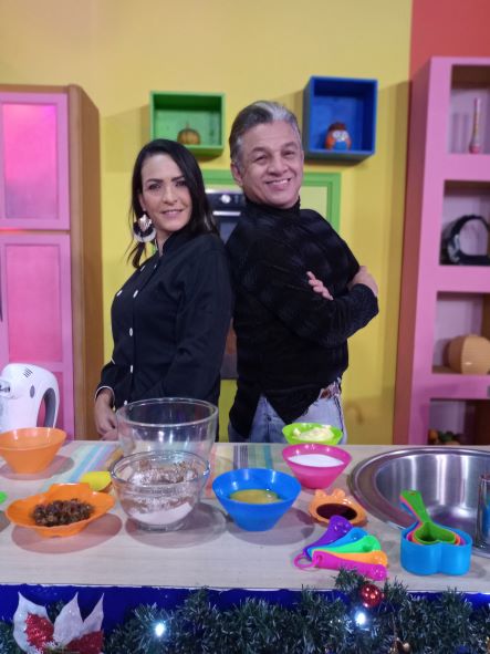 Raúl Collins y Lordshine Cortiñas llegan a “cocinar el chisme”