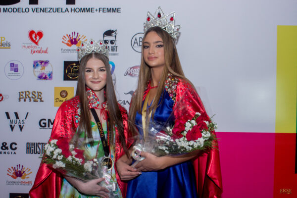 GRAN MODELO VENEZUELA VOLVIÓ A LAS PASARELAS