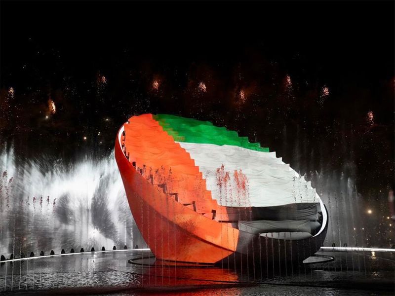 Los líderes presenciaron las celebraciones del Jubileo de Oro de los Emiratos Árabes Unidos en Hatta