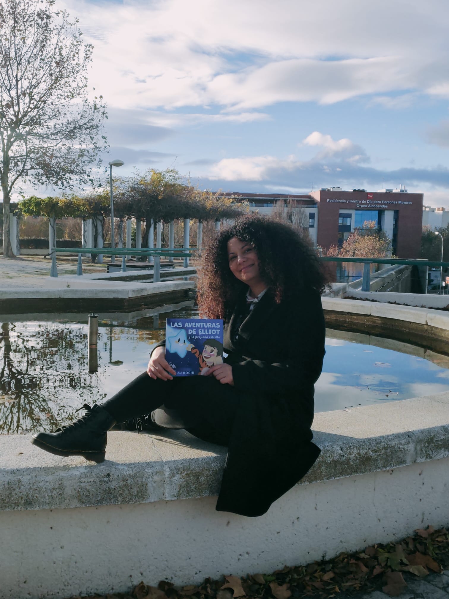 Venezolana publica libro infantil con claves pictográficas para entendimiento de niños con autismo