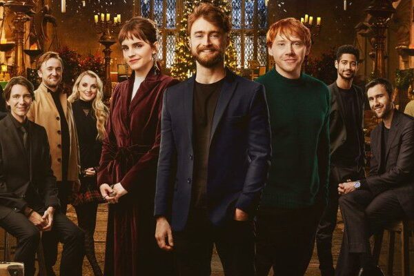 El especial del 20 aniversario de Harry Potter: Regreso a Hogwarts fue un regalo para los fanáticos el día de Año Nuevo