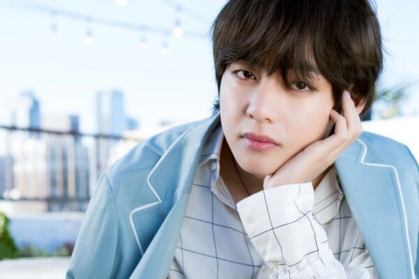 El »Árbol de Navidad» del cantante V de BTS se convierte en la OST coreana más larga en las listas de éxitos en ‘Spotify’