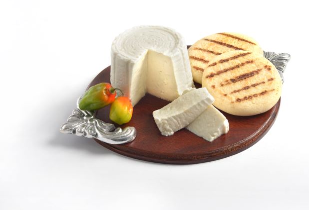 Nuevo queso tipo Burgos de Bufalinda: delicioso, saludable y fresco; hecho para complacer paladares