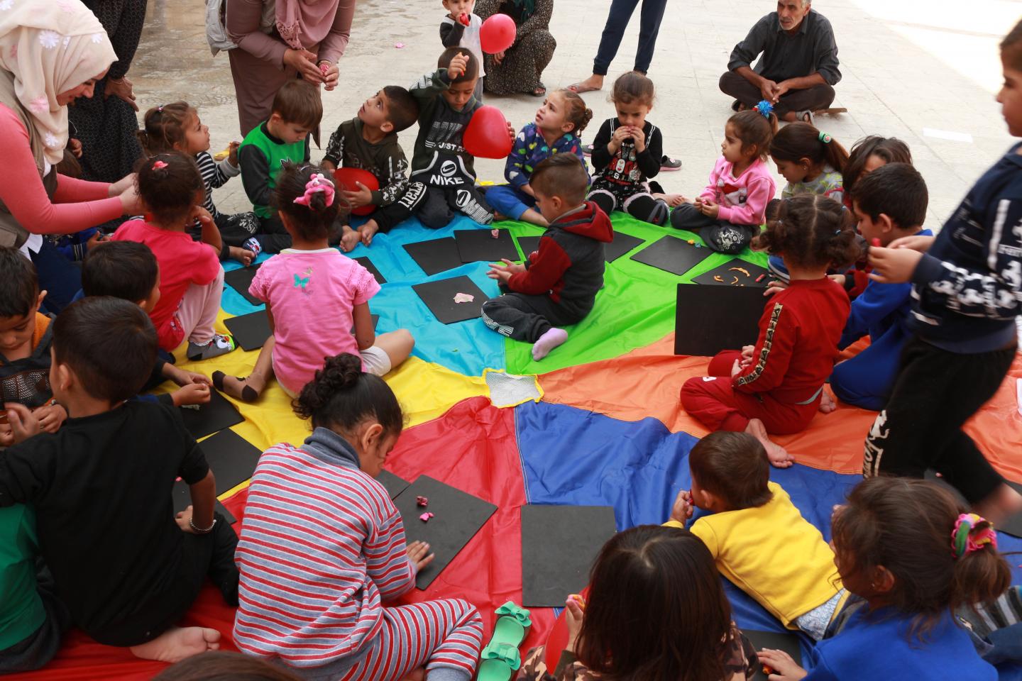 UNICEF brinda asistencia vital a niños y familias desplazados en el noreste de Siria