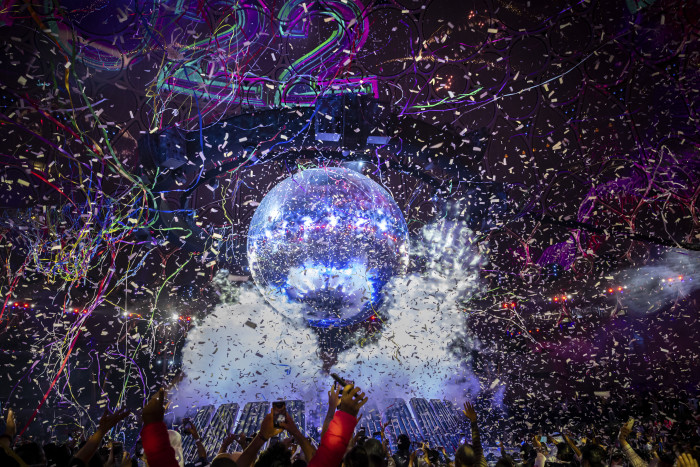 La Expo 2020 de Dubai brilló en su despedida de 2021  en Al Wasl Plaza