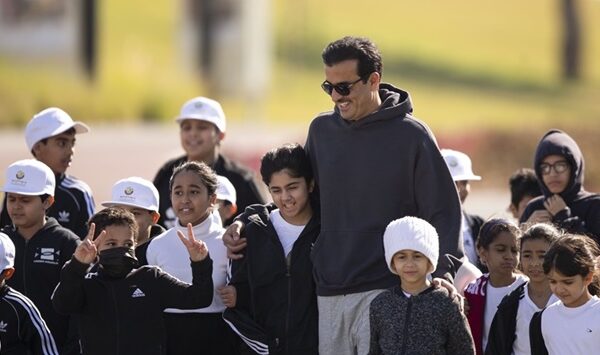 Emir de Qatar participa en el Día Nacional del Deporte