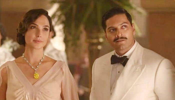 Ali Fazal colma de elogios a la coprotagonista de ‘Death on the Nile’, Gal Gadot: ‘¡Una actriz maravillosageneroso!