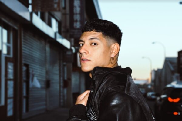 La Cruz estrena el single «Fotos»