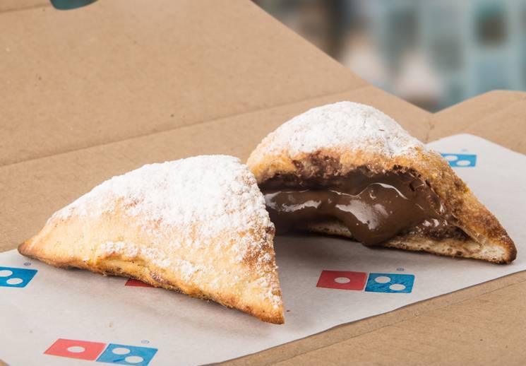 Chocolates Krön y Domino’s Pizza se funden en un Choco Abrazo en el mes del Amor y la Amistad