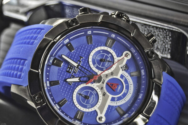 RELOJES DELTA DE BTECH, EL MEJOR OBSEQUIO PARA DAR ESTE DÍA DE LOS ENAMORADOS