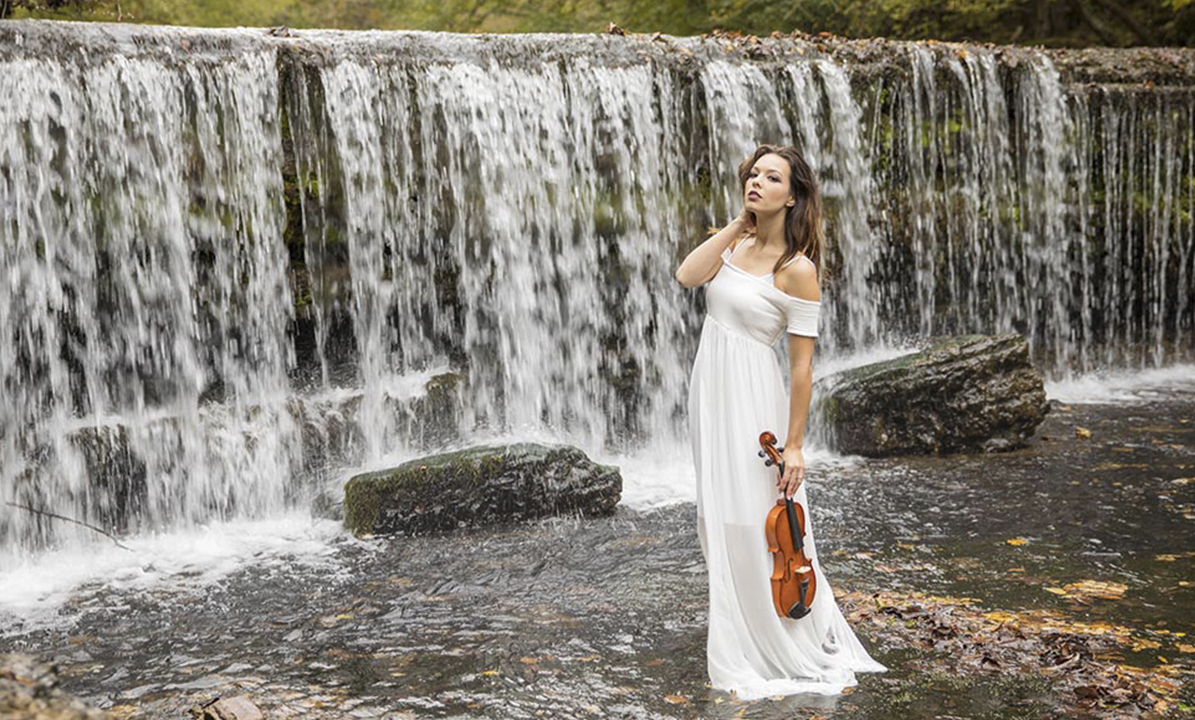 La violinista Lauren Conklin “vuelve a empezar” con su nueva producción discográfica