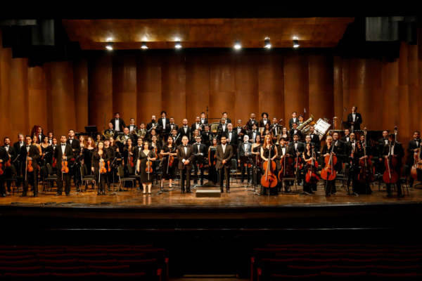 La Orquesta Sinfónica Municipal de Caracas ofrece un concierto de virtuosismo y tonalidades menores