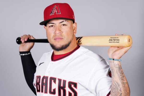 JOSÉ HERRERA Y SU DEBUT EN EL BIG SHOW
