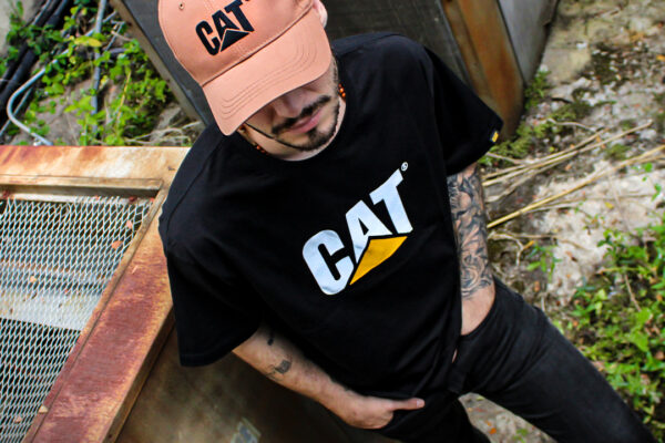 CAT ES ESE COMPAÑERO FIEL PARA TODAS TUS AVENTURAS