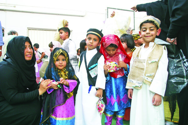 Kuwait celebra la Gergean, bella costumbre dentro del Ramadán